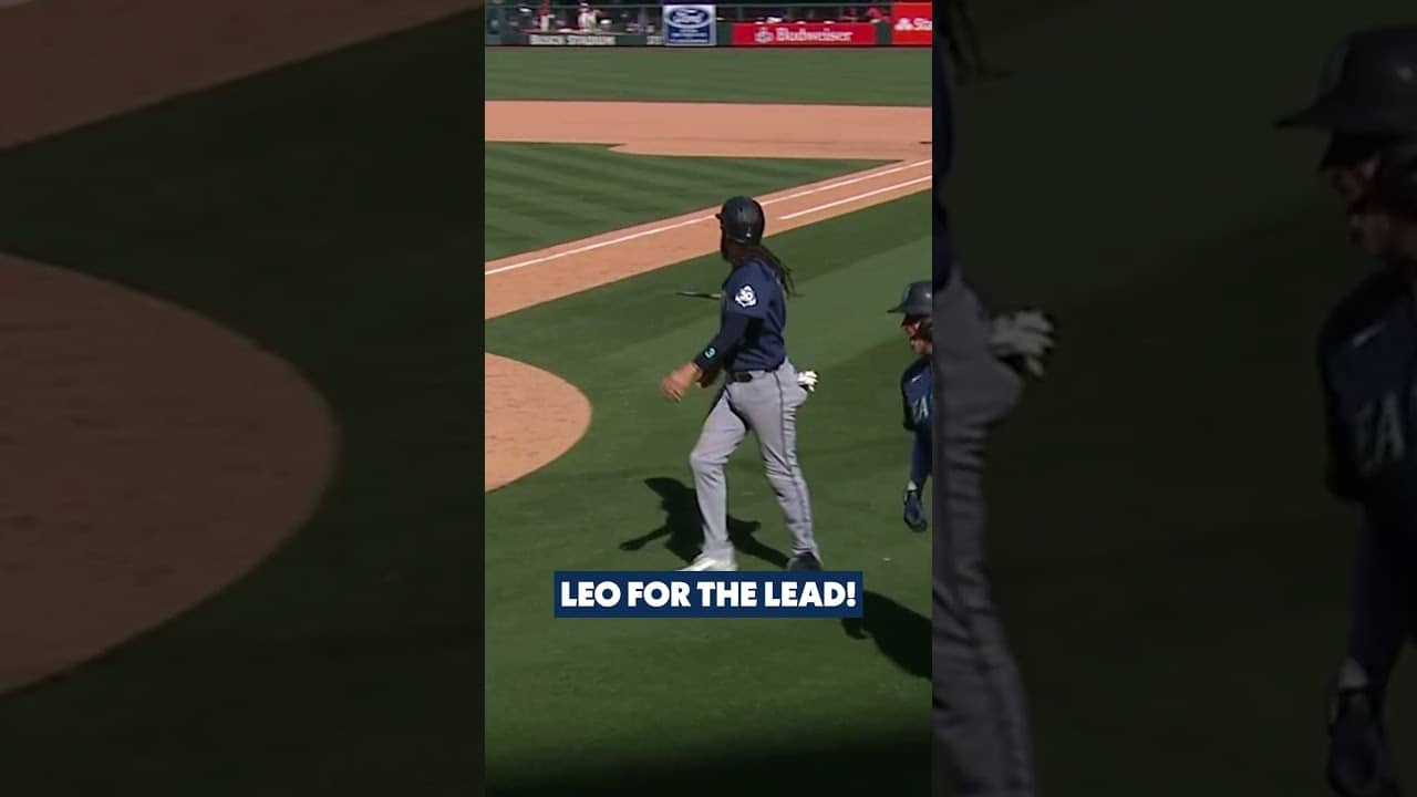 "Leo Rivas, what have you done?!" PART II  #mlb #baseball #mariners