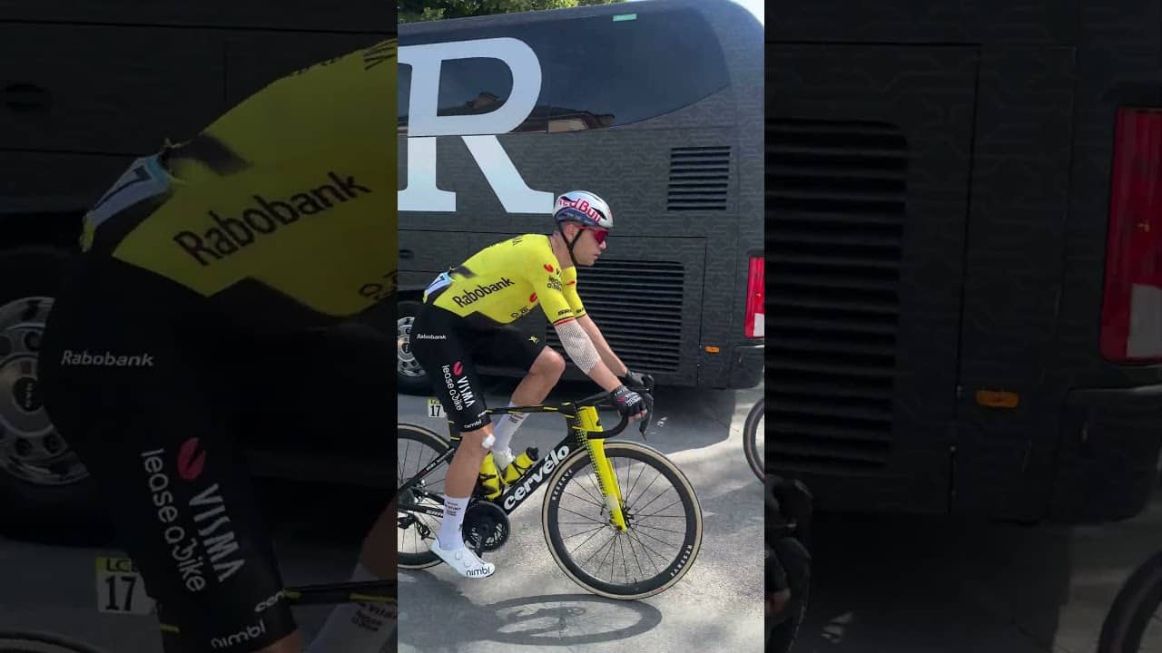 Wout van Aert with bandages