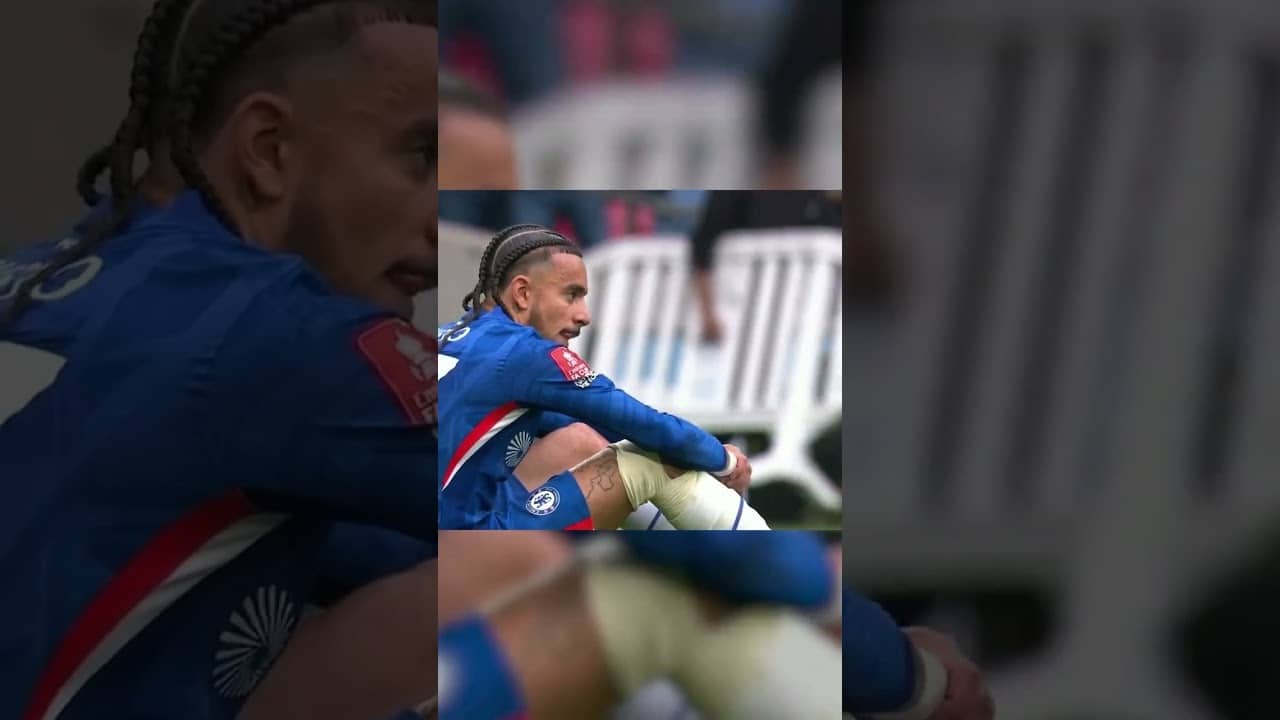 Chelsea players after losing the FA Cup 💔