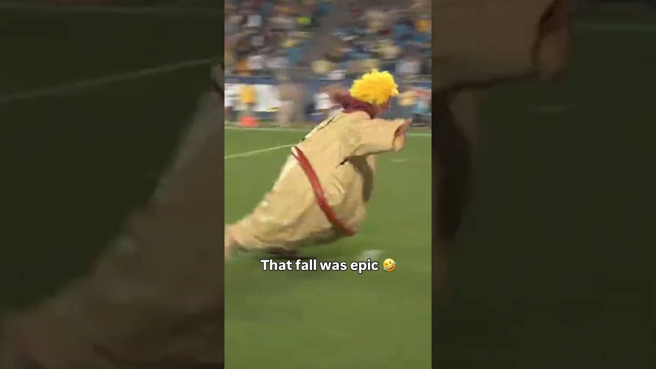 How do you run with those costumes on 😅 #accfootball #collegefootball