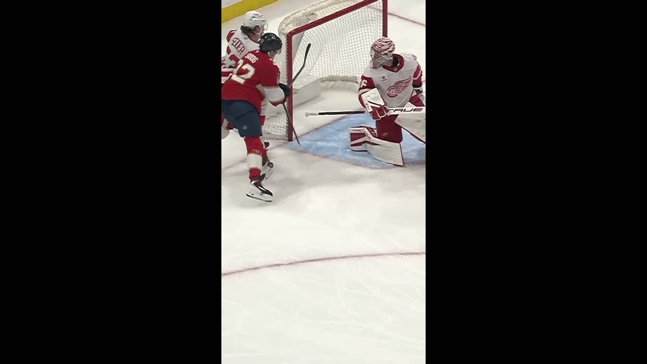 Mike Benning with a Goal vs. Detroit Red Wings
