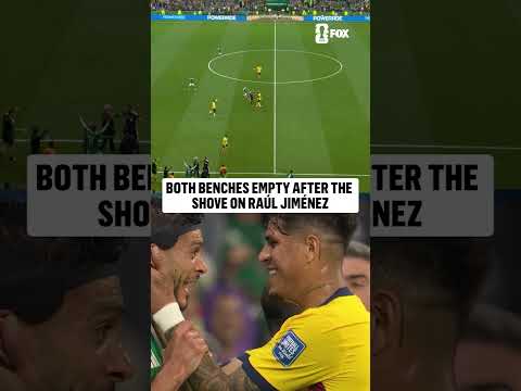 Things are getting tense early on in this one between Mexico and Ecuador 🔥