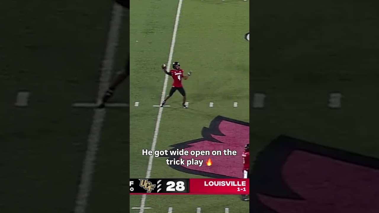 Double pass touchdown 🥶 #louisville #accfootball #collegefootball