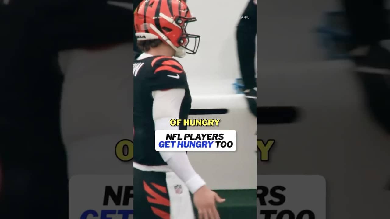 Joe Burrow is just like us 😂 #nfl #micdup #joeburrow
