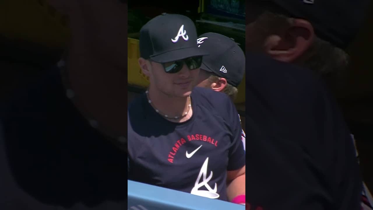 ELI WHITE INCREDIBLE CATCH! #braves #eliwhite #mlb
