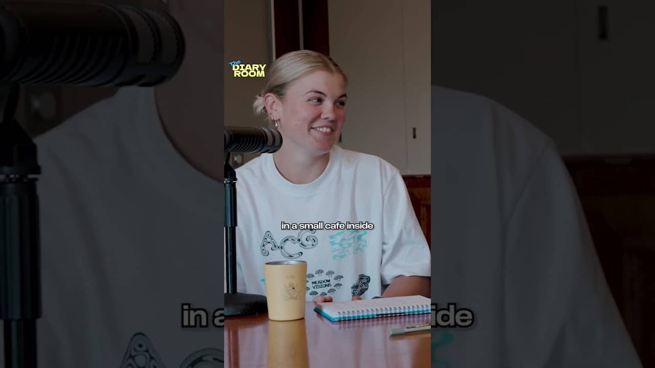 Bold take for Georgia Voll to voice to our notorious dog lover Beth Mooney! 🤣🐾