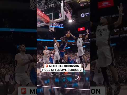 Mitchell Robinson comes up with the huge clutch offensive rebound!