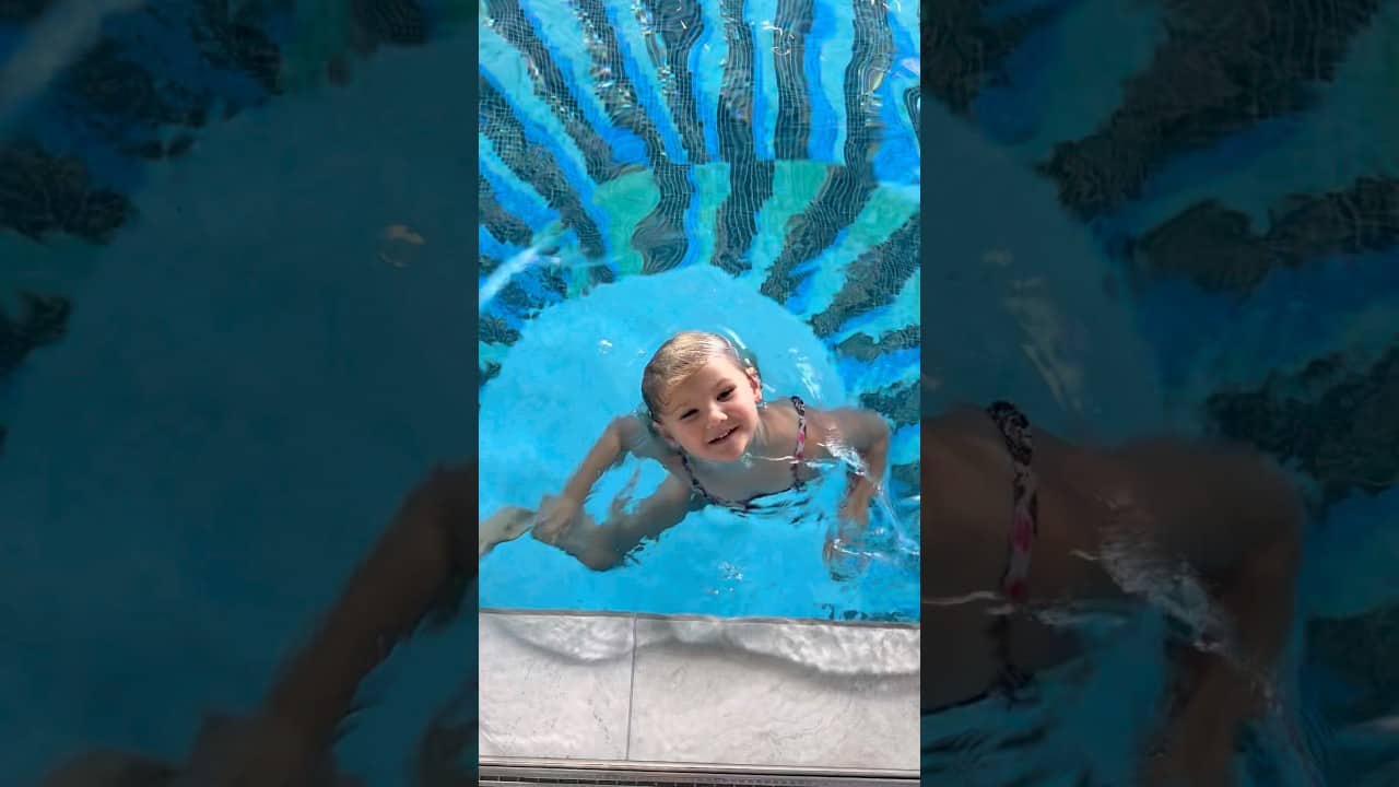 Holiday Swims In The Pool At The W Brisbane #learntoswim #holiday #pooltime