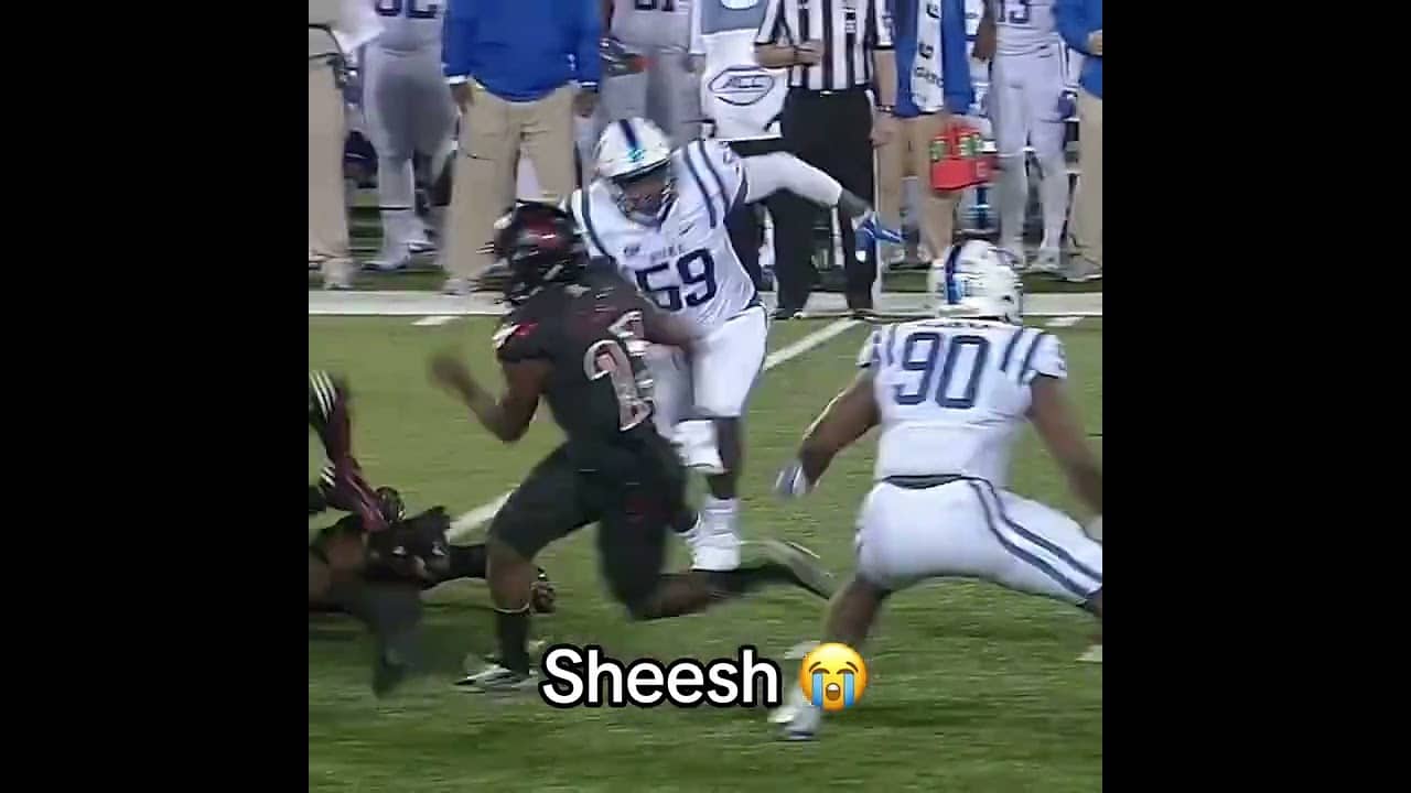 Lamar was too cold at Louisville 🥶