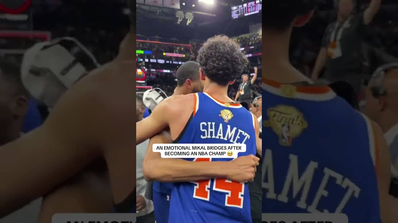 Taking it all in 🙌🏆