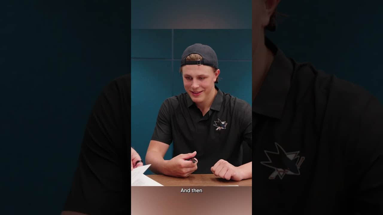A dream come true. 🖊️  #sharks #nhl #hockey