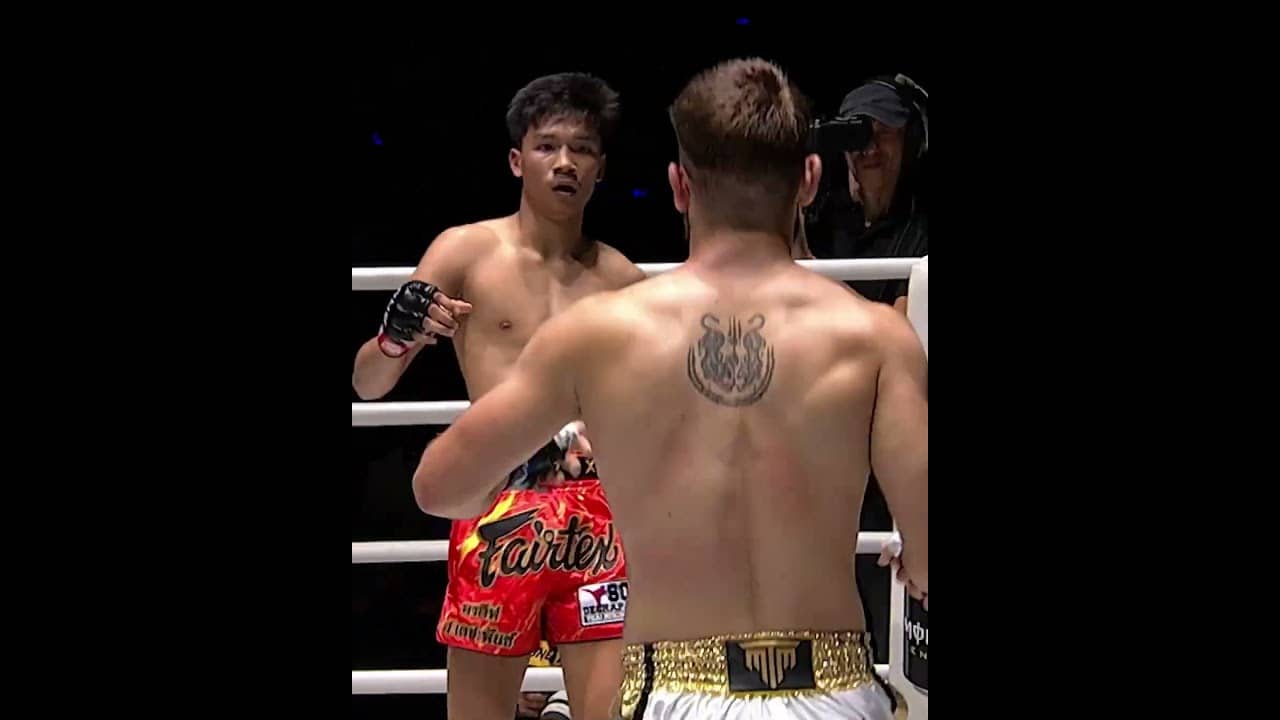 NECK and NECK 🔥 Run it back to the razor close fight between Ellis Badr Barboza and Aliff!