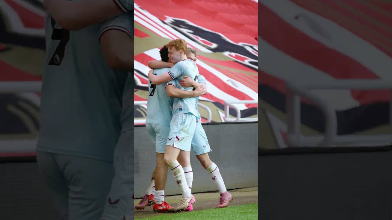 Kian McMahon-Brown’s outrageous winner at the Stadium of Light from the U21s Premier League Cup 💫