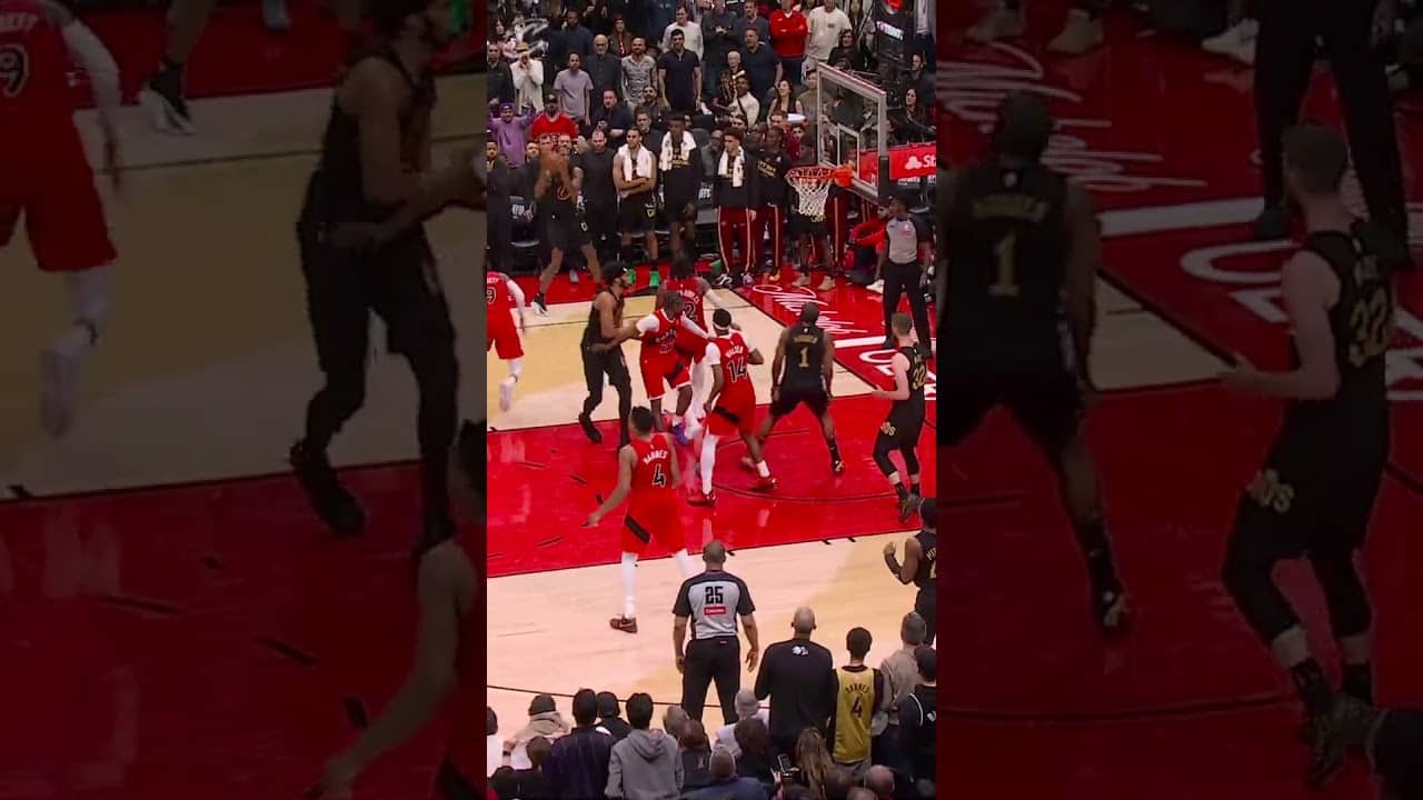 EVAN MOBLEY CLUTCH THREE. #evanmobley #nba #sports #nbashorts #nbaplayoffs #cleveland #cavaliers