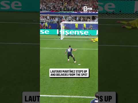 The first career FIFA World Cup goal for Lautaro Martínez 👏