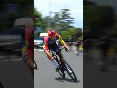 Giulio Ciccone knew this one was close 😳 Pushing the bike to its absolute limit 🤏