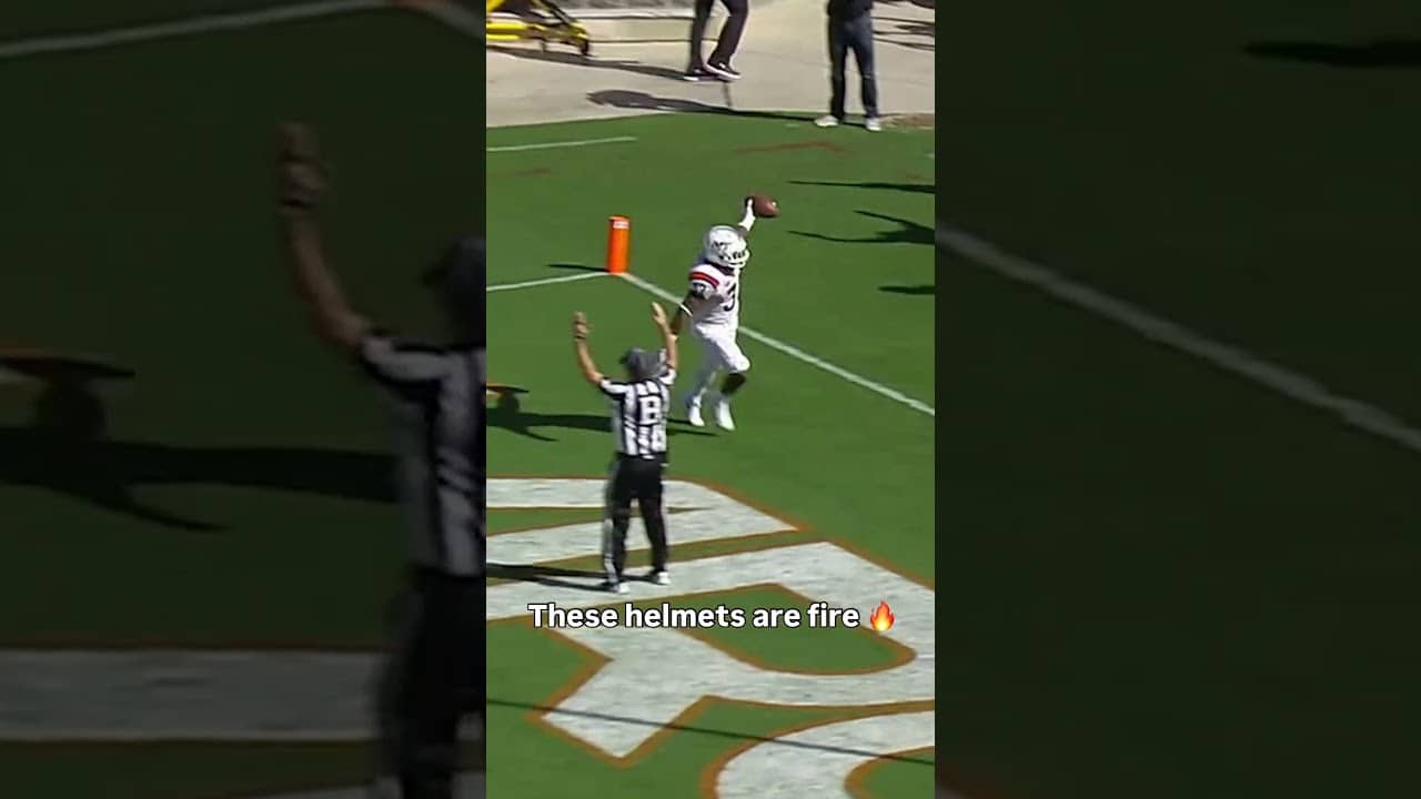 That throw was insane 👏 #virginiatech #accfootball #collegefootball