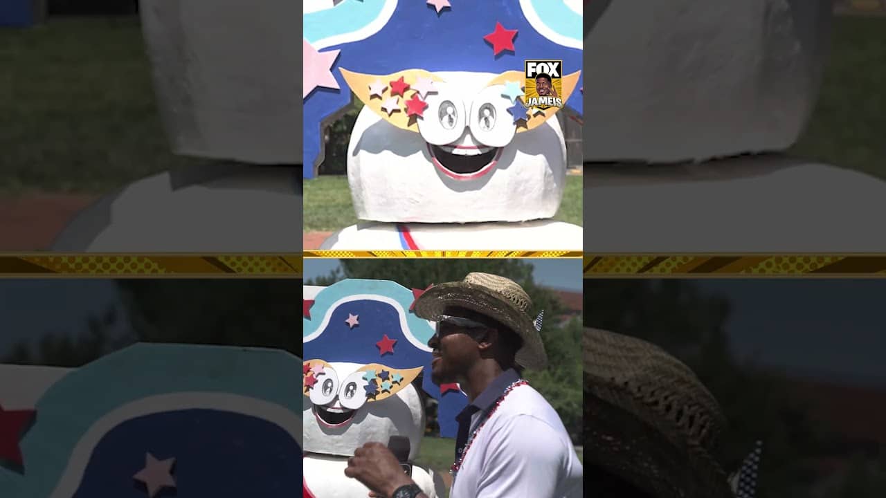 Eagles Fan disguised as Liberty Bell Trolls Jameis #JameisOnFOX | @jaboowins Sponsored by @Coca-Cola