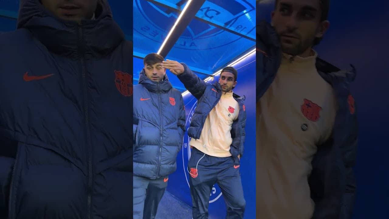 Pedri & Ferran trying to stay hidden 😝 #shorts #fcbarcelona #ferran #pedri