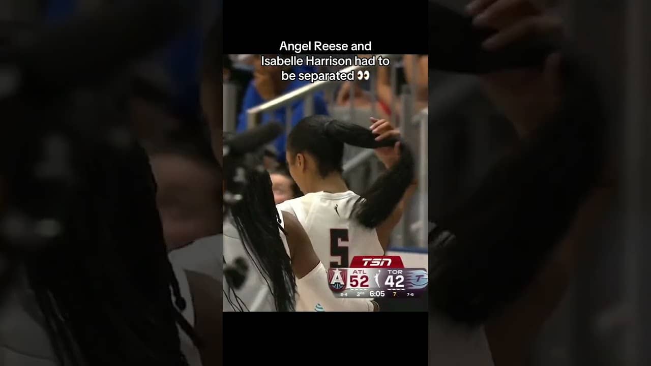 Things are getting chippy between Atlanta and Toronto 😅