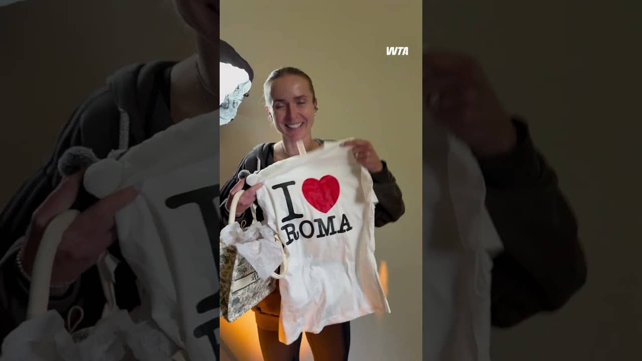 Elina ♥️s Roma! Souvenirs for Elina Svitolina (& Skaï) 🤗 #WTA #IBI26 #Rome #tennis