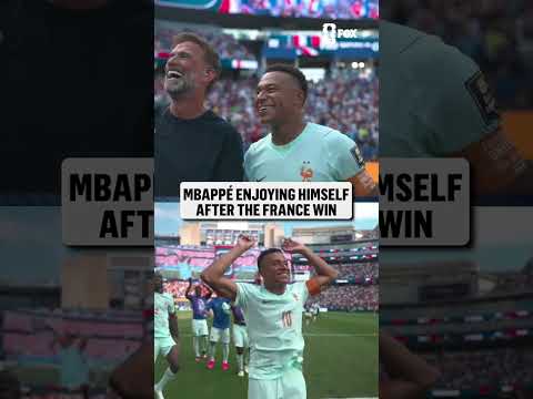 Kylian Mbappé shares a moment with Jürgen Klopp and celebrates following France's win 🇫🇷