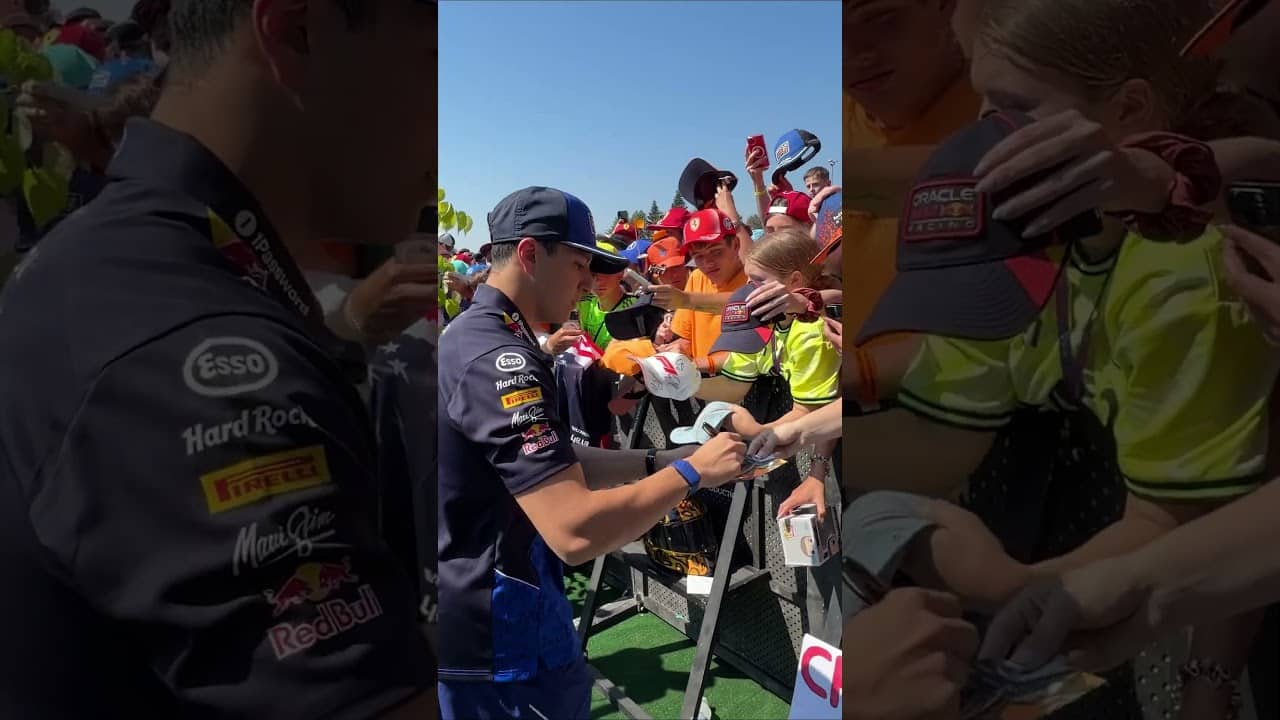 IH6 signing in for Race Day ✍️💙 #F1 #RedBullRacing #AustrianGP
