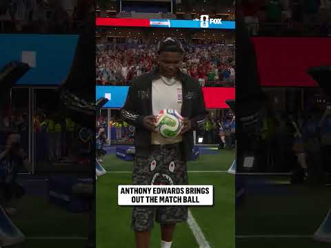 NBA star Anthony Edwards of the Timberwolves presented the match ball ahead of Argentina vs Egypt