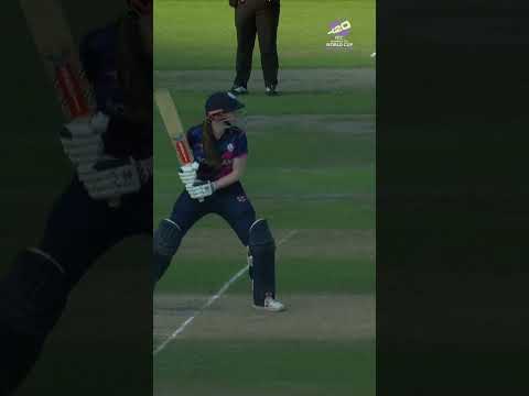 Sarah Bryce finished the Scotland innings with a stylish four 🤩