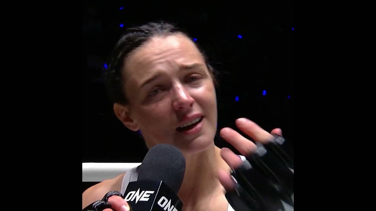 YOU'RE NEXT 👑 Natalia Diachkova wants two-sport queen Stella Hemetsberger's Muay Thai gold!