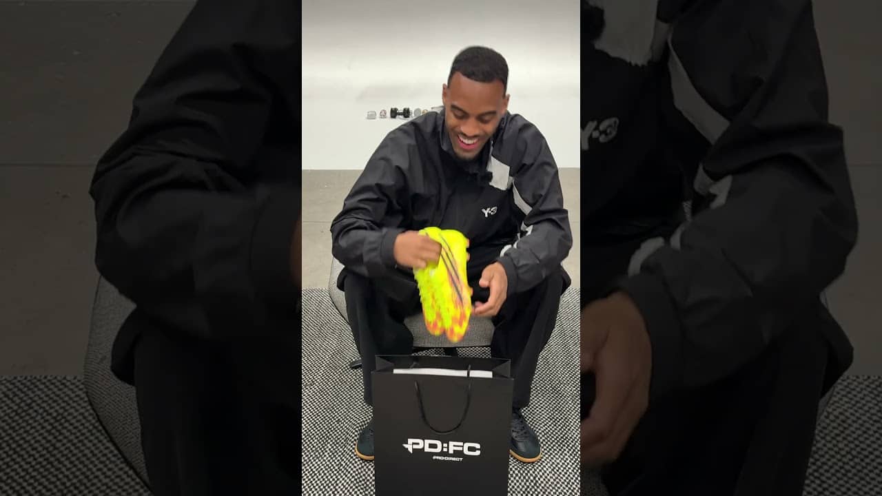 130 GRAMS 🤯 Gravenberch checks out the super-light F50 Hyperfast Evo ⚡️ #adidas #liverpoolfc