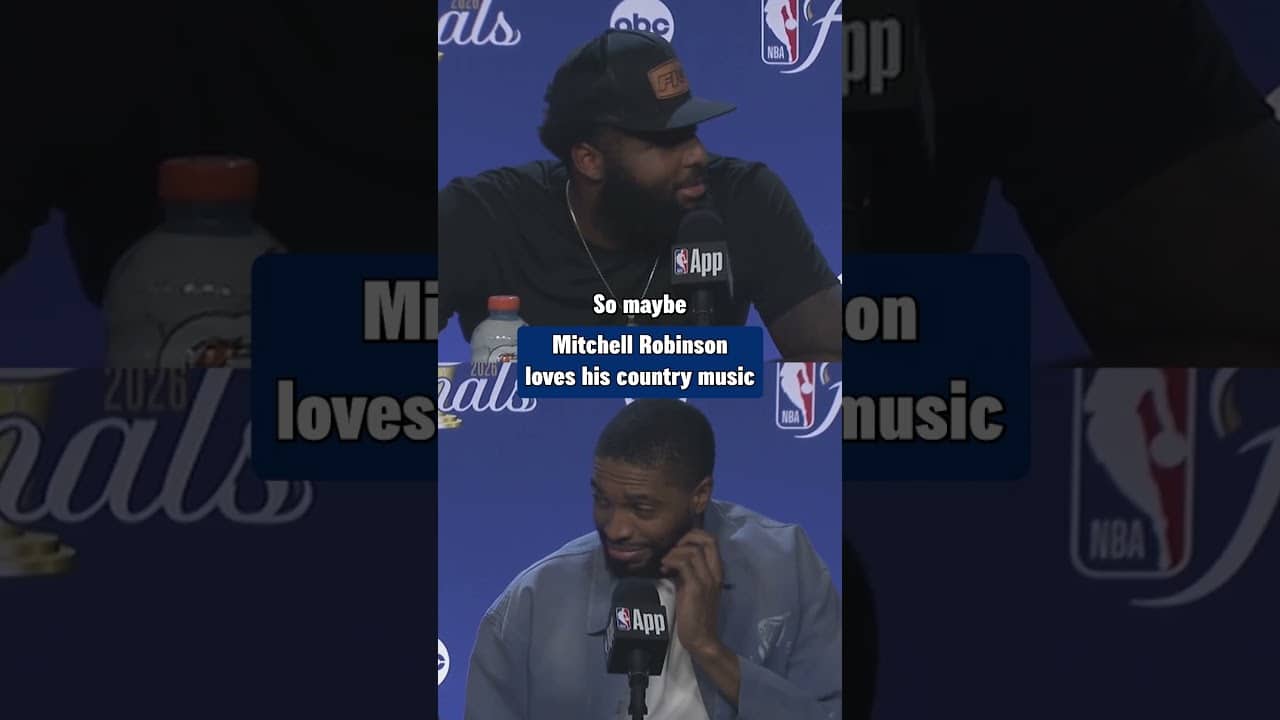 Mitchell Robinson on love of country music, why teammates are "silly" for not listening to it too 😂