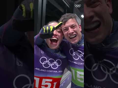 Cheers to making history! 🥇🥂🥇 #Olympics #Skeleton