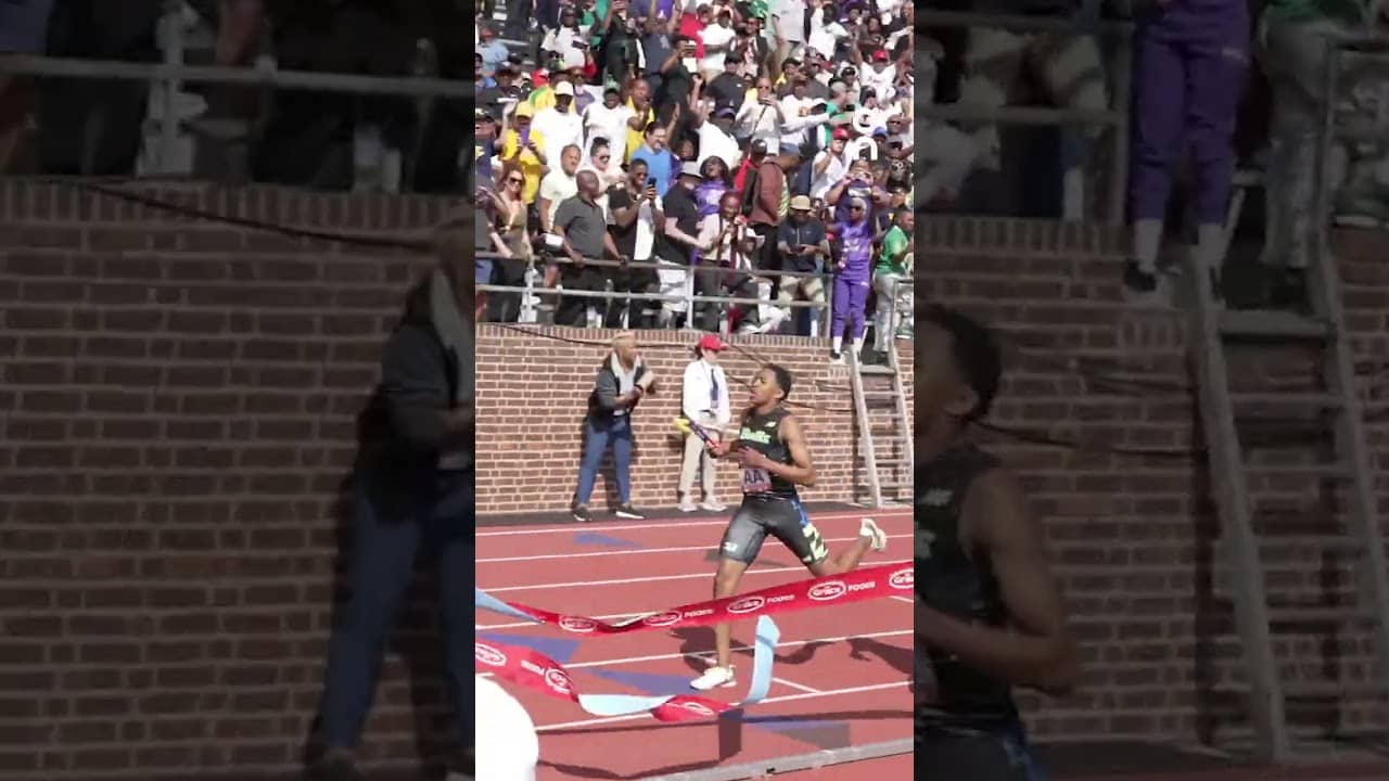43.99 ANCHOR 😱 At the 2025 Penn Relays, Bullis School ran 3:06.31 to break a 40 y/o HS Record.