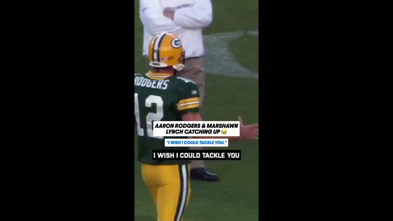 Marshawn Lynch and Aaron Rodgers never missed a chance to talk trash 😭