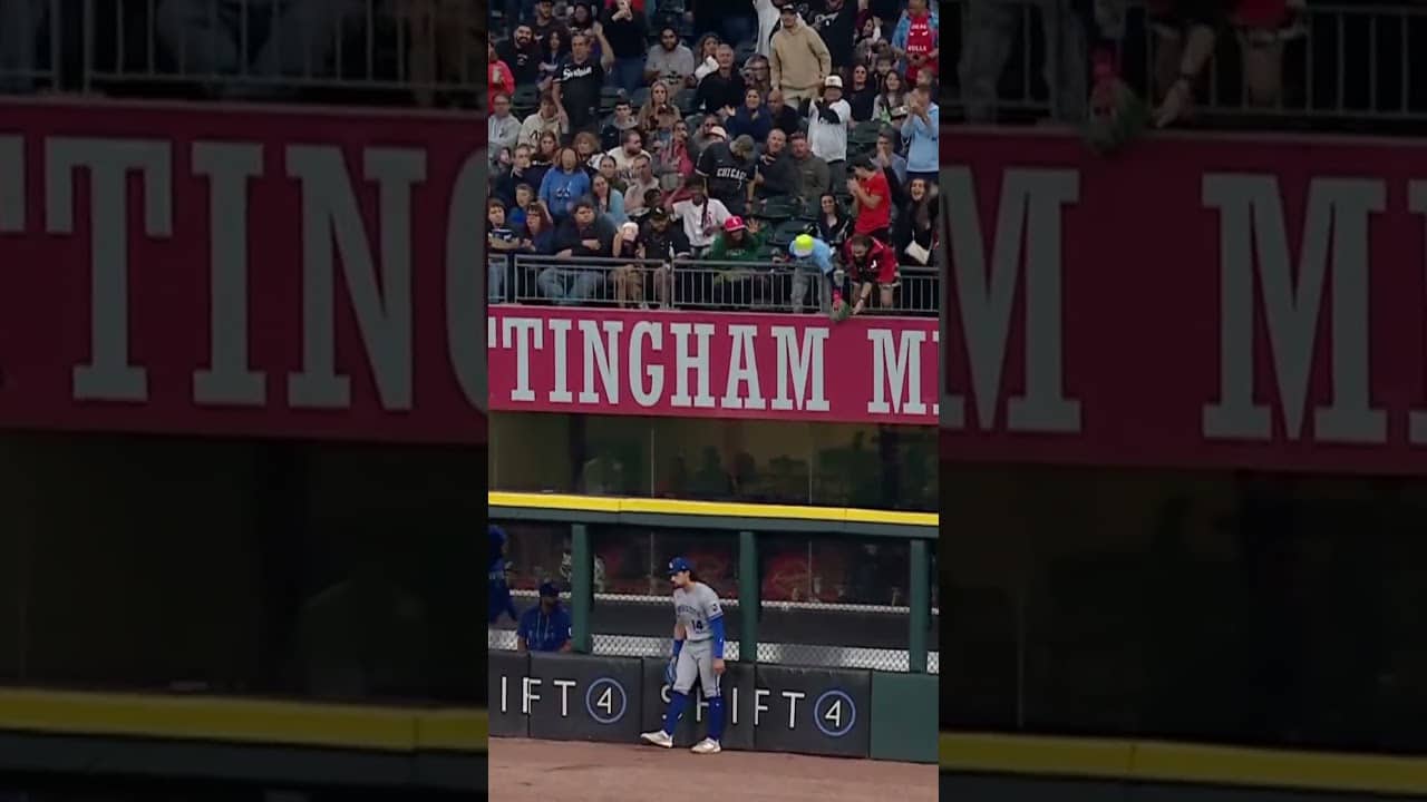 Andrew Benintendi joins in on the home run fun! #mlb #shorts #baseball