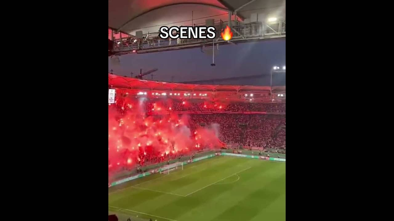 The crowd for Stuttgart and Freiburg in the German Cup 🤩 👏 (via @itsarchiert/TT)