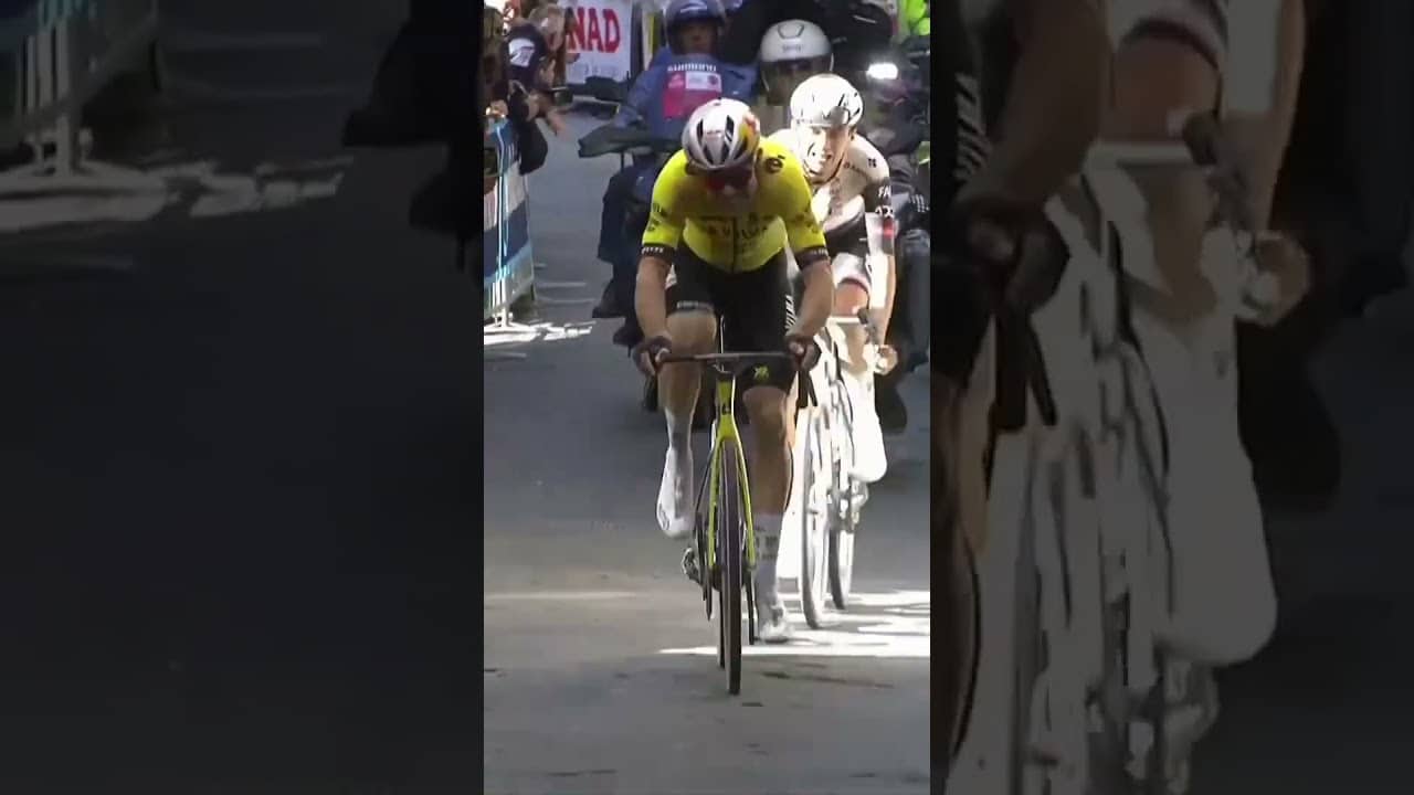NEVER DOUBT WOUT! 💥🇮🇹 When Wout van Aert won an epic Giro d’Italia stage in Siena back in 2025! 🔥
