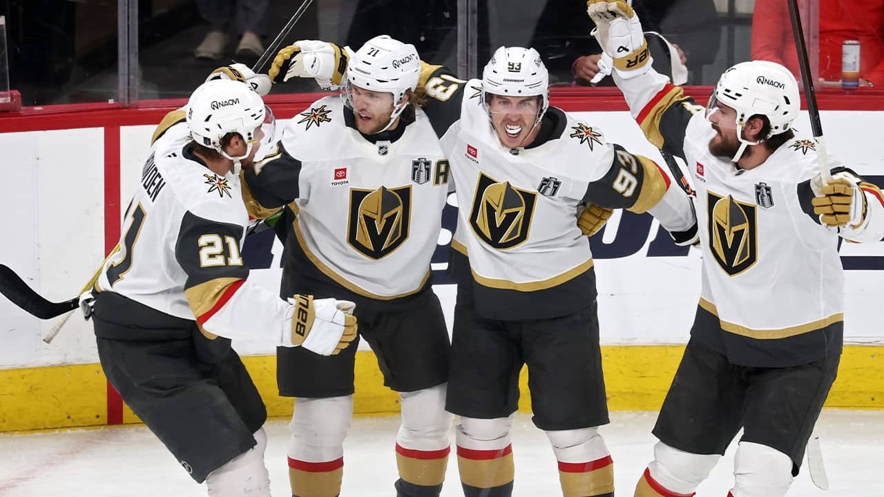 Vegas STORMS BACK to take the lead in Game 1!