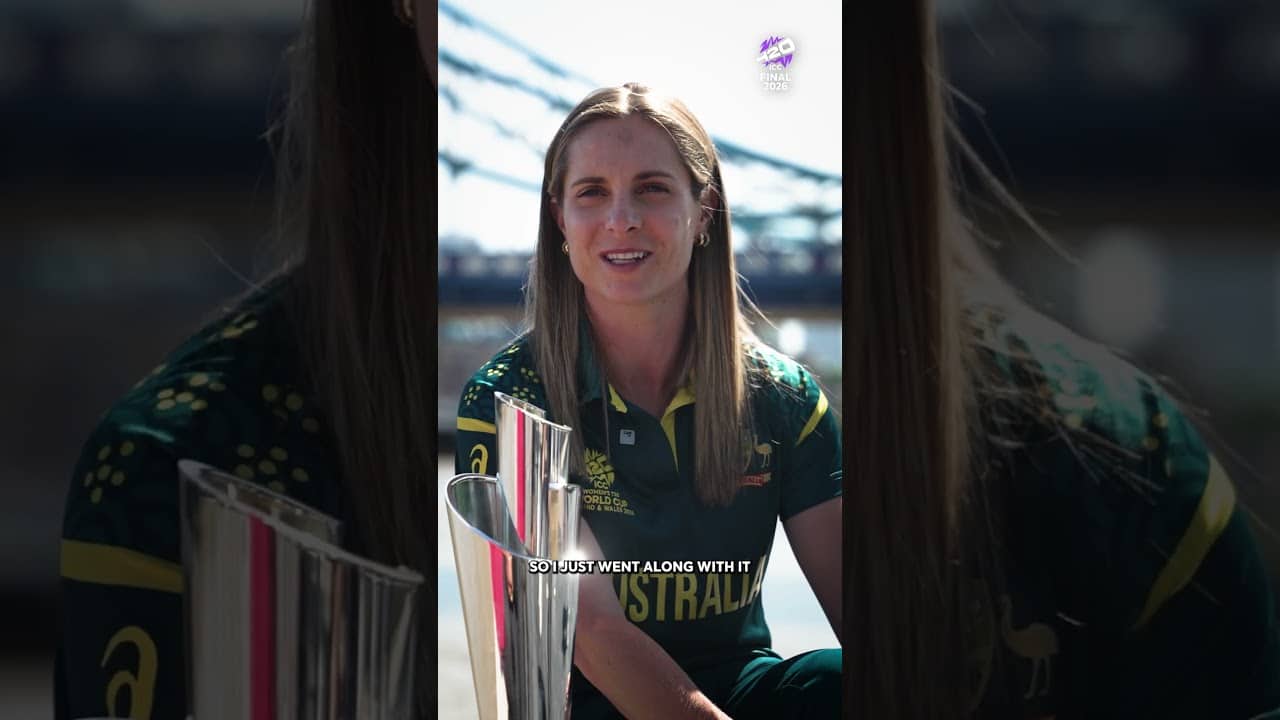 Sophie Molineux credits Ellyse Perry for her iconic Shane Warne moment 🤩