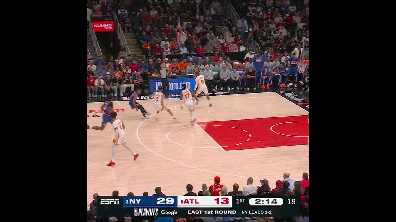 The Knicks are CRUSHING Atlanta 😳