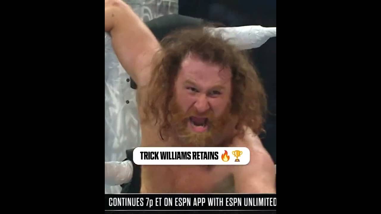 Trick Williams pins Sami Zayn to retain the United States Championship!