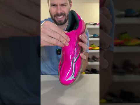 Football boots you can wear EVERYDAY, WITH STUDS...