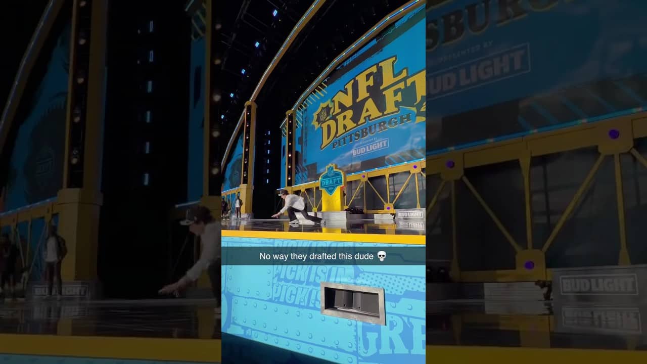 The dumbest draft pick ever 😭 @Whrisss