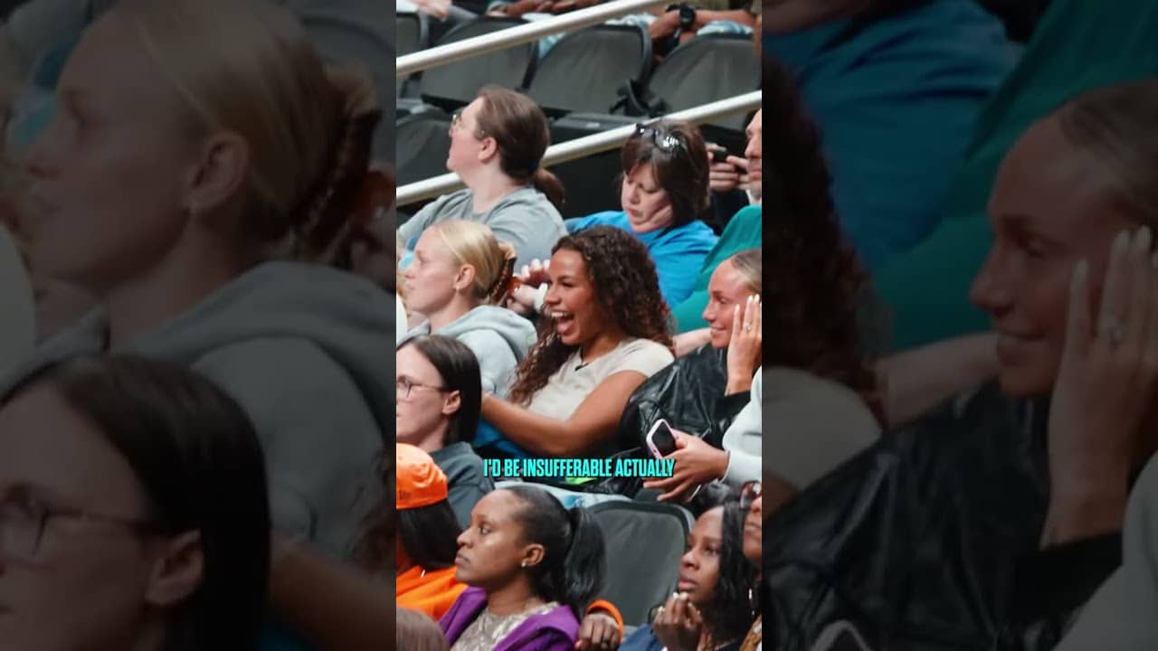 "Banging slide tackle BOWWW" 💪 Coop on the mic at the Minnesota Lynx Game 😂 #nwsl #wnba #micdup