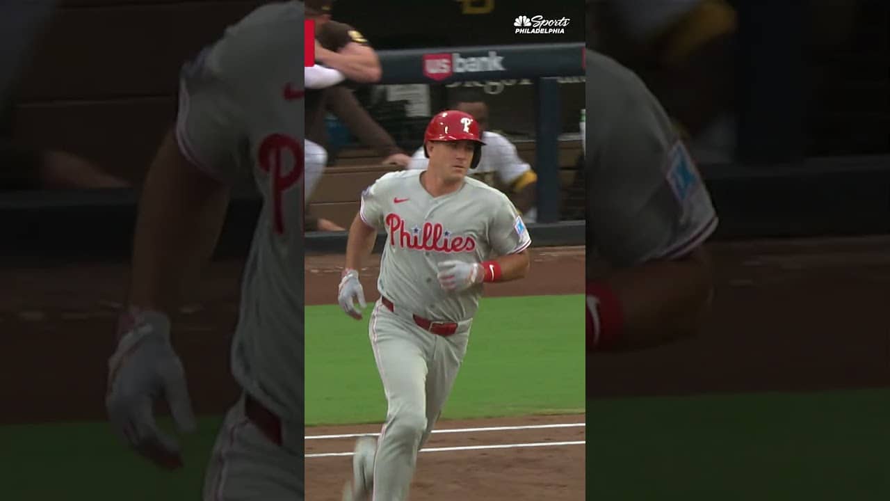 J.T. Realmuto CRANKS a homer to left