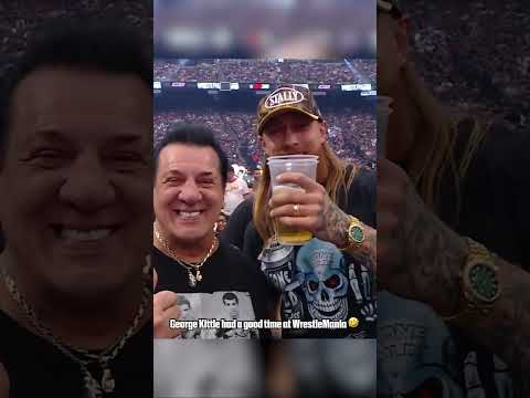 George Kittle enjoyed #WrestleMania 🍺😂