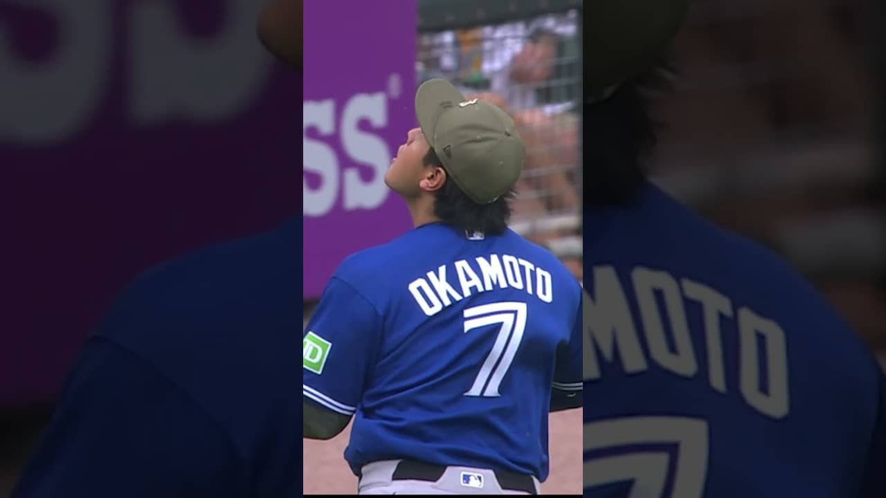 Kazuma Okamoto with a juggling act 😮