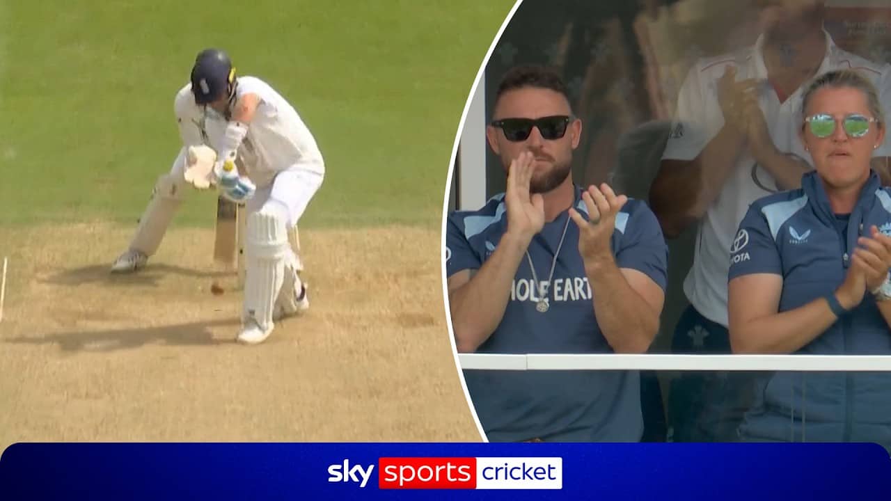 The moment that Joe Root reached 14,000 Test runs 👏