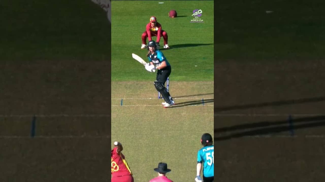 Izzy's classy scoop gets NZ going | Women's T20 World Cup 2026